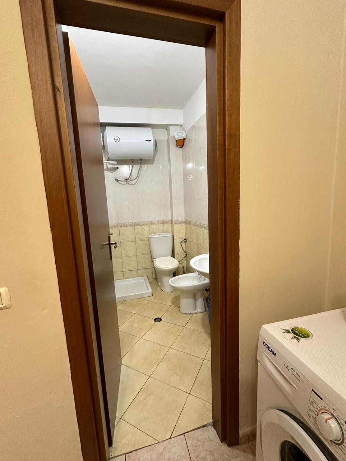 Esar Apartment Durrës Extérieur photo