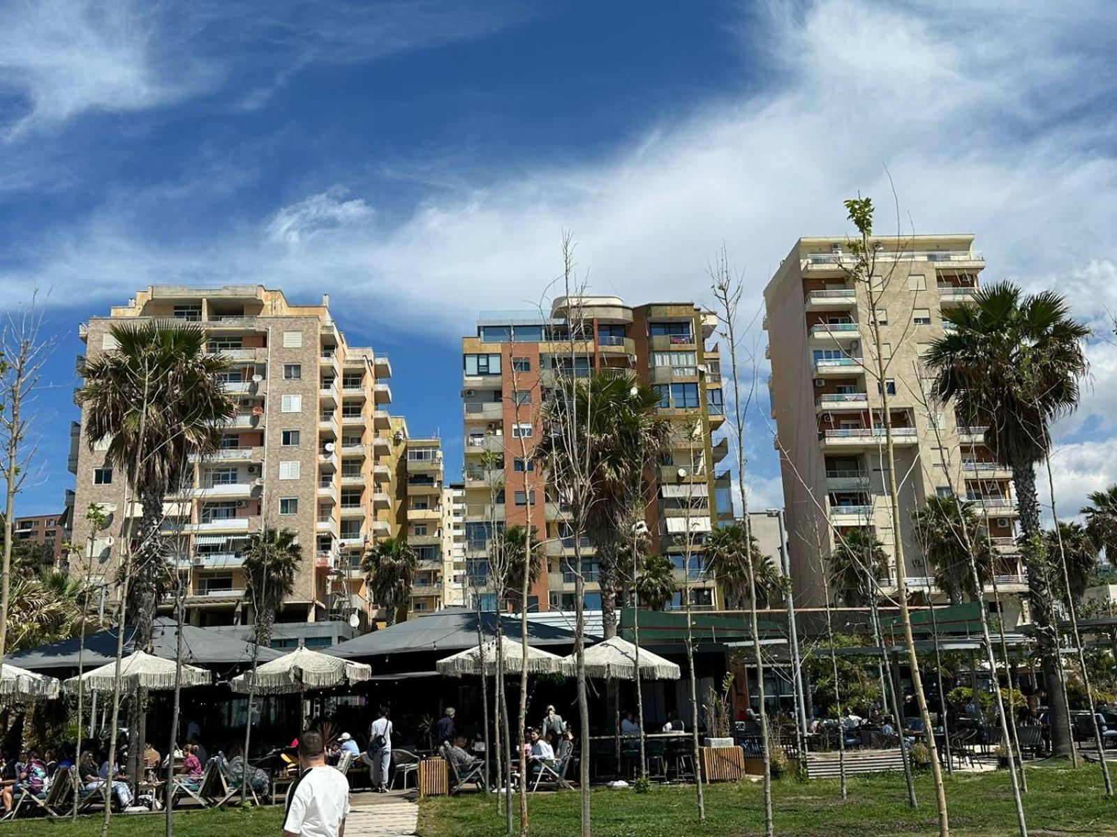 Esar Apartment Durrës Extérieur photo